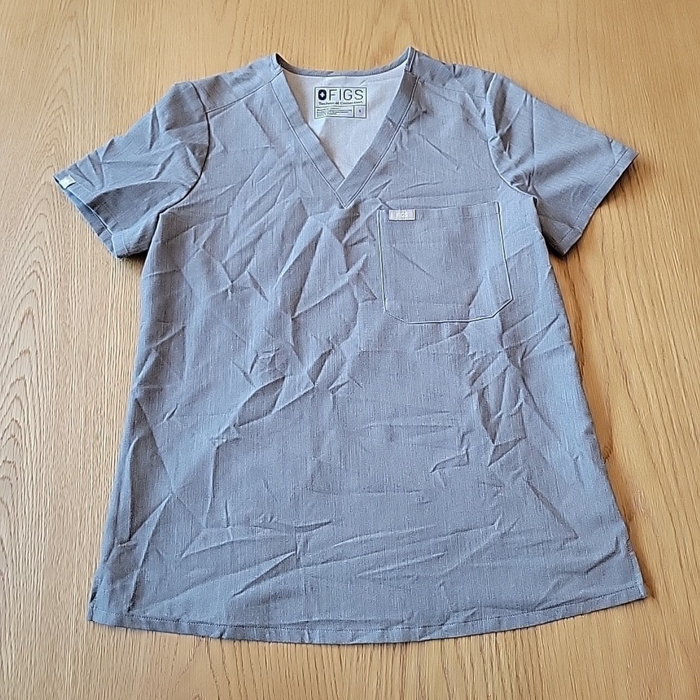 Figs Scrub Top Small‎ Graphite Technical Collection V Neck Pocket Women's FW1000